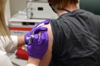 BiH naručila više od milion vakcina protiv "kovida-19" za 20 odsto stanovnika