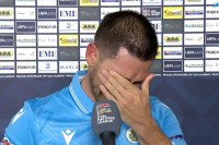 Igrač San Marina vratio emociju igri: Rasplakao se i pokazao da fudbal nisu samo pare VIDEO