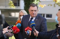 Dodik: SNSD i institucije Srpske nastaviće da se bore za razvoj svakog dijela RS, Radojičić važan čovjek stranke