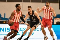 Zvezda u uzbudljivoj završnici do pobjede