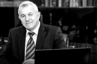 Преминуо Перо Гудељ, оснивач компаније "Фис"