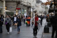 Прелазак на онлајн наставу у Србији и продужење скраћеног радног времена
