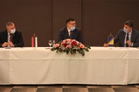 Tegeltija: Neće biti zaključavanja ni dodatnih mjera, naručeno  1,23 miliona vakcina