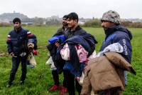 SDA ponovo traži angažman Oružanih snaga BiH na granici zbog migranata: Godinama ćutali, sada traže zajedničku borbu