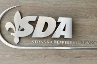 SDA Sarajevo: Zvizdić iznosi neistine o stranci