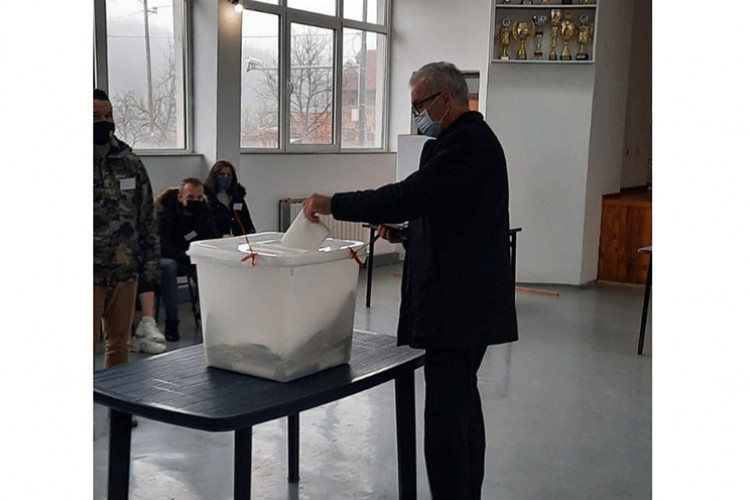Мирко Шаровић