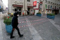 Veći dio dijaspore u Njemačkoj i Austriji za praznike neće u otadžbinu: Po povratku ih čekaju izolacija i mogućnost otkaza
