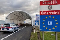 Oštrije mjere u Austriji utiču na planove velikog broja iseljenika iz Srpske: Sa slave u karantin