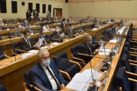 Rezultati glasanja o rebalansu budžeta potvrdili promjenu odnosa snaga u Narodnoj skupštini RS:Većina opstaje na broju 48