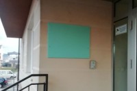 Uklonjena tabla sa imenom Radovana Karadžića sa Studentskog doma