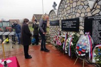 Брчко: Служен парастос за 189 погинулих српских војника и цивила