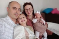 Милева Мировић Танић, мајка пријевремено рођене дјевојчице, за “Глас Српске”: Бројали смо сваки грам  и вјеровали у боље сутра