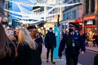 Najviši stepen ograničenja u Londonu, Eseksu i Hertfordširu