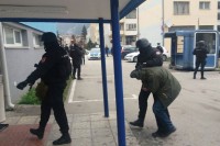 Akcija Volf: Pretresi protiv osumnjičenih da su oštetili budžet BiH za 400.000 KM
