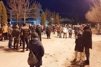 Građani Bihaća blokirali ulaz u Biru kako bi spriječili povratak migranata iz Lipe