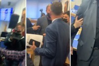 Odbornici se umalo potukli zbog božićne čestitke