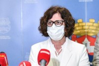 Jујић: Носите маске, држите дистанцу
