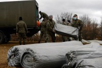 Fazlić: Počeli pregovori za opremanje šatora i priključak struje