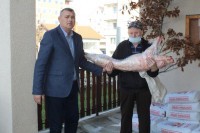 Борачкој популацији у Бијељини подијељено 200 божићних печеница