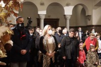 Osveštanje badnjaka u Banjaluci: Liturgiji prisustvuje i predsjednica Srpske