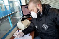 Управа за инспекцијске послове: Забрањен увоз влажних марамица и гела за дезинфекцију руку