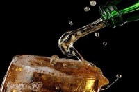 Увоз воде и сокова у БиХ три пута већи од извоза, а пива 28 пута