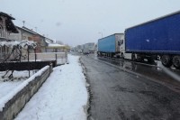 Pojačan saobraćaj na graničnim prelazima Gradiška,Velika Kladuša i Rača