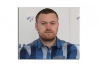 KOLUMNA: Mesićev bijeg od nebitnosti