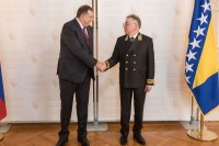 Dodik, Kalbuhov: Neophodno zatvoriti OHR