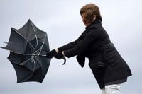 Наранџасто упозорење због олујних удара вјетра јужног смјера