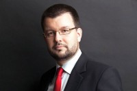 Čedomir Antić, istoričar: Izetbegović ide Đukanovićevim stopama