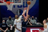 Jokić nastavio dabl-dabl sezonu, predvodio Denver do trujumfa