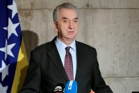 Шаровић: Прекршена правила за извоз крушака у Русију