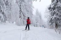 Вечерас наставак скијања на Козари