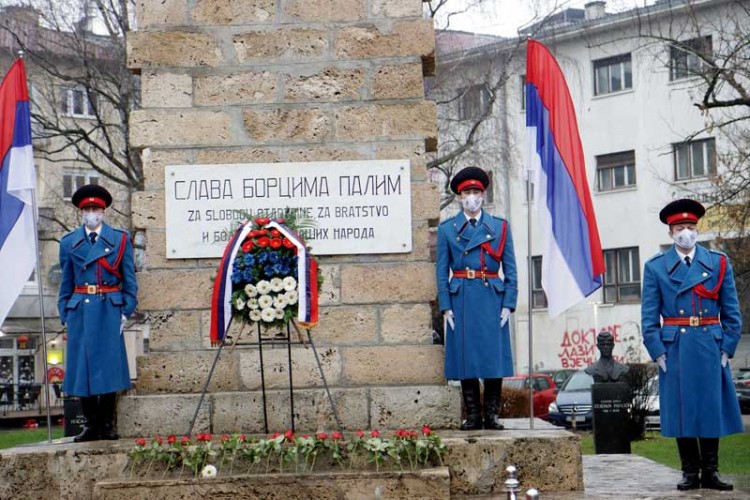 Srpski zvaničnici položili vijence povodom 9. januara - Dana Republike