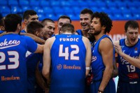 Igokea kolo vodi na Jadranu
