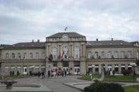 Савеза општина и градова: Анализирати више критеријума за одређивање броја службеника