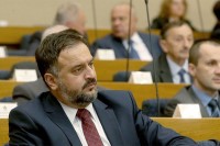 Žunić: Građani iz Srpske imaju pravo da traže da visoki predstavnik podnese izvještaj