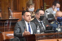 Vulin: Stavljena zabrana raspolaganja imovinom svih osumnjičenih iz grupe Belivuka