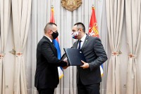 Lukač i Vulin potpisali memorandum o saradnji u oblasti vazduhoplovstva