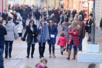 Сутра претежно сунчано и хладно