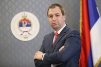 Selak: Izjednačiti prava iz penzijsko-invalidskog osiguranja