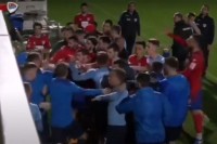 Tuča na meču Borac - Krila Sovjetov, utakmica prekinuta