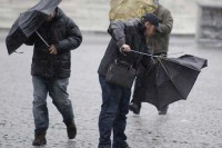 Наранџасти метеоаларм због јаког вјетра у Требињу, Мостару и Фочи