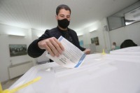Ofanziva stranaca na Izborni zakon