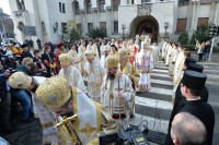 Počelo ustoličenje  patrijarha u Sabornoj crkvi u Beogradu VIDEO