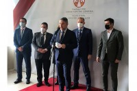 Србија ће помоћи Српској да масовну вакцинацију организује што брже и без потешкоћа