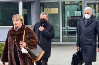 Osmica i dalje na ledu
