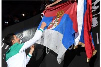 Novak prekinuo intervju i od navijača zatražio rakiju VIDEO