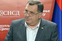 Dodik: Neko će morati da odgovara za pričinjenu štetu